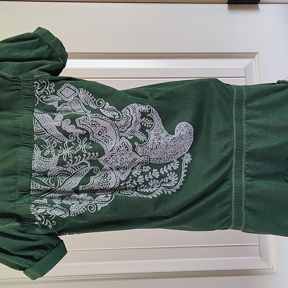 Short Sleeve Hoodie Size M - Picture 3 of 6